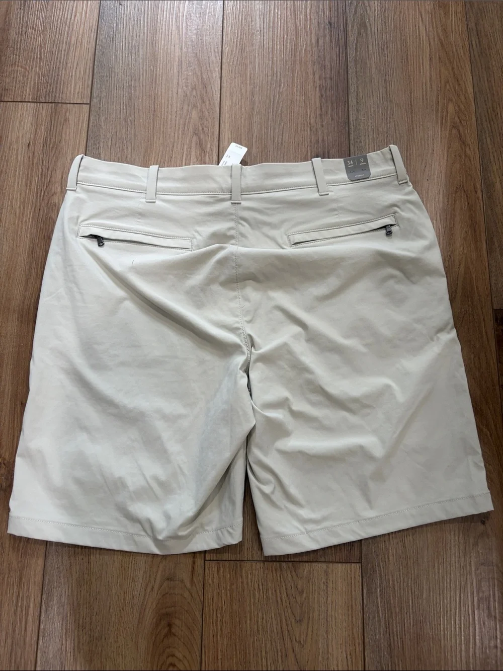 J. Crew Men's Tech Shorts in Light Beige nwt | size 34